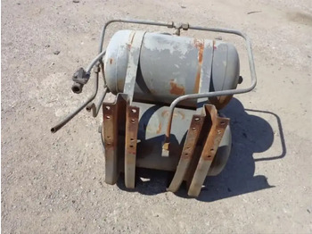 Pièces de frein pour Camion Volvo Airtanks From Volvo F88-F89: photos 5 Pièces de frein pour Camion Volvo Airtanks From Volvo F88-F89: photos 5