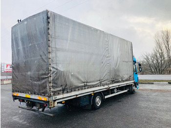 Camion à rideaux coulissants DAF LA LF45.220 G12: photos 3