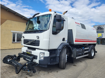 Balayeuse de voirie VOLVO FE 320