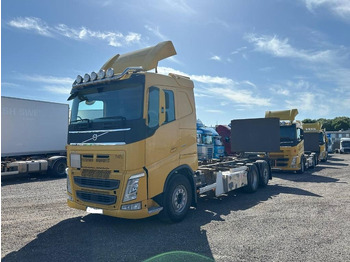 Camion porte-conteneur/ Caisse mobile VOLVO FH 500