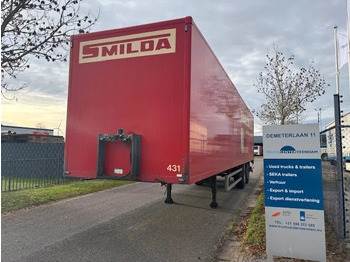 Semi-remorque fourgon