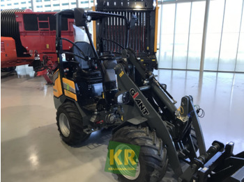 Valet de ferme neuf G2200E Giant: photos 2