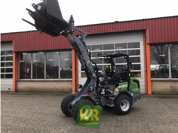 Valet de ferme neuf Giant G2700E: photos 2