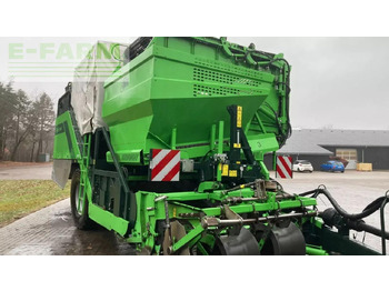 Arracheuse de pommes de terre AVR