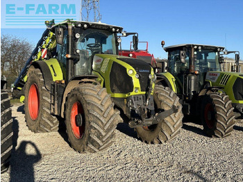 Tracteur agricole CLAAS Axion 830