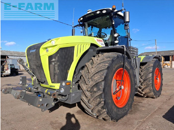 Tracteur agricole CLAAS Xerion 5000