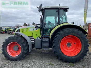 Tracteur agricole CLAAS Arion 640
