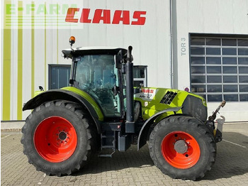 Tracteur agricole CLAAS Arion 650