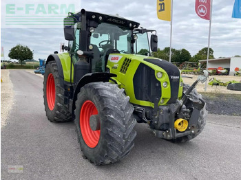 Tracteur agricole CLAAS Arion 660