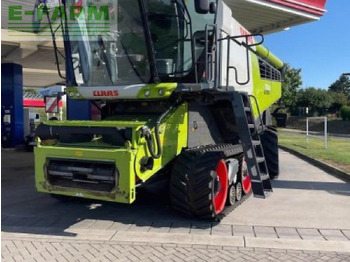 Moissonneuse-batteuse CLAAS Lexion 750