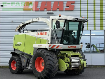 Ensileuse CLAAS Jaguar