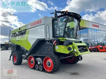 Moissonneuse-batteuse CLAAS Lexion