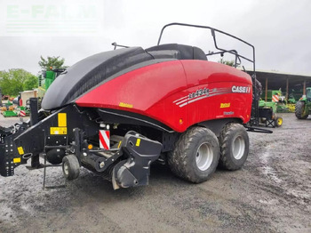 Presse à balles cubiques CASE IH