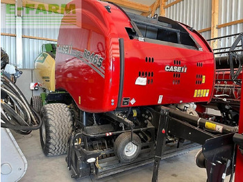Presse à balles cubiques CASE IH