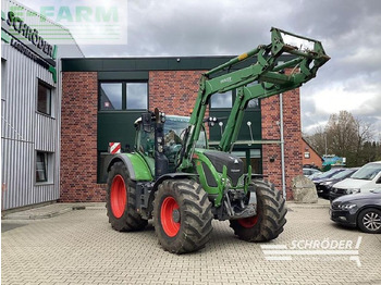 Tracteur agricole FENDT 722 Vario