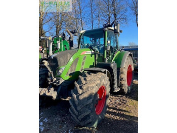 Tracteur agricole FENDT 724 Vario