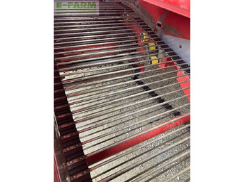 Arracheuse de pommes de terre GRIMME SE