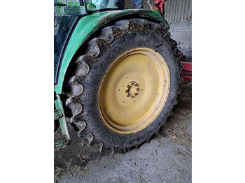 Tracteur agricole John Deere 6320: photos 4