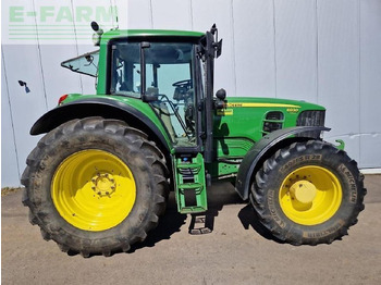 Tracteur agricole JOHN DEERE 6930