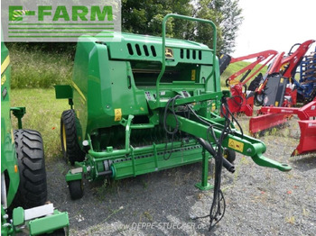Presse à balles cubiques JOHN DEERE