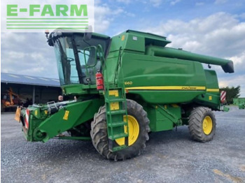 Moissonneuse-batteuse JOHN DEERE T660