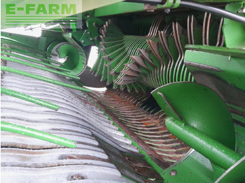 Presse à balles cubiques Krone comprima v 150 xc: photos 2