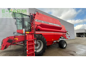 Moissonneuse-batteuse MASSEY FERGUSON