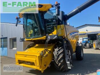 Moissonneuse-batteuse New Holland ch 7.70 stage 5 + 760cg: photos 1