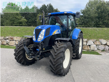 Tracteur agricole NEW HOLLAND T6000