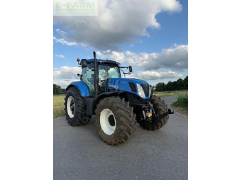Tracteur agricole NEW HOLLAND T7.250