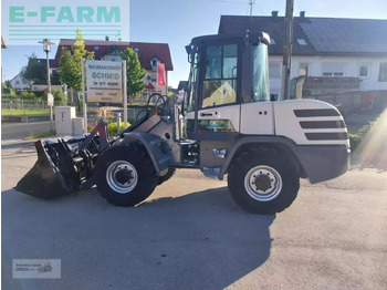 Mini pelle TEREX
