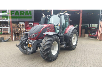 Tracteur agricole VALTRA T174