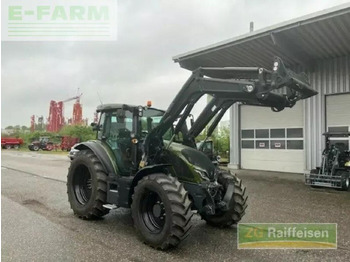 Tracteur agricole VALTRA