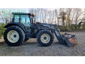 Tracteur agricole VALTRA N121