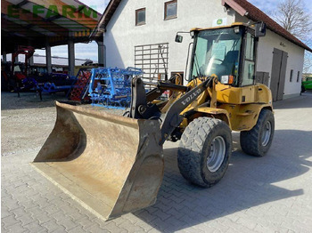 Mini pelle VOLVO L30B