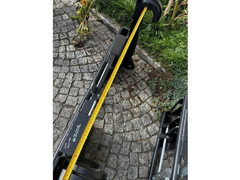 Accessoire neuf Big Volvo BM Adapter mit Euro Aufnahme: photos 2