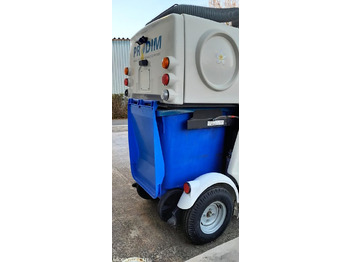 Balayeuse de voirie BALAYEUSE ELECTRIQUE ECO 36: photos 2 Balayeuse de voirie BALAYEUSE ELECTRIQUE ECO 36: photos 2