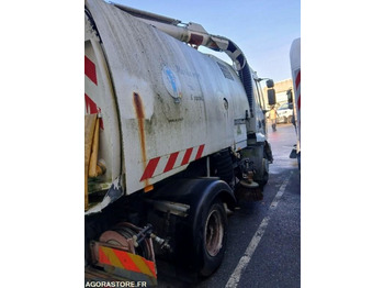 Balayeuse de voirie RENAULT Midlum 220