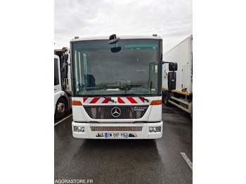BOM Mercedes Econic 256043 kms 2013 - CW-017-YS - crédit-bail BOM Mercedes Econic 256043 kms 2013 - CW-017-YS: photos 2