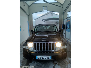 Voiture JEEP