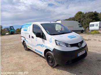 Fourgonnette NISSAN NV200