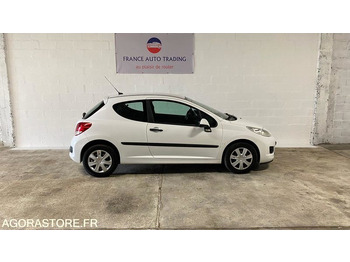 Voiture PEUGEOT