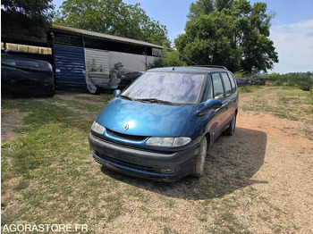 Voiture RENAULT