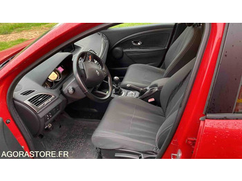 Voiture RENAULT MEGANE 309707kms - 2013: photos 5