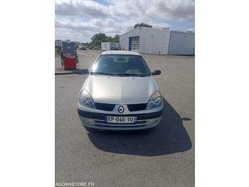 Voiture RENAULT