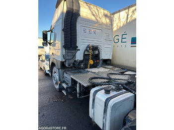 Tracteur routier VOLVO FMII 450 EURO 6 - 2015 - 445 000 KMS: photos 5