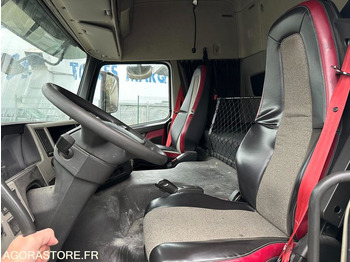 Tracteur routier VOLVO FMII 450 EURO 6 - 2015 - 445 000 KMS: photos 2