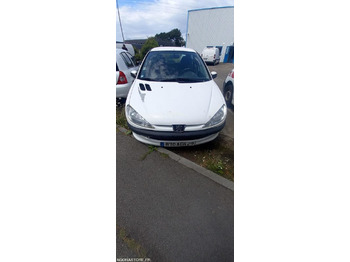 Voiture PEUGEOT