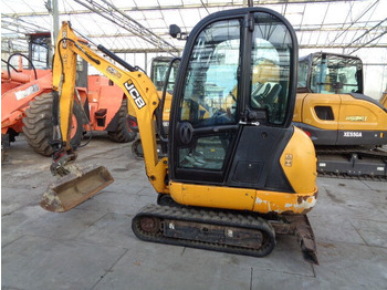 Mini pelle JCB 8018