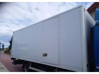 Camion fourgon